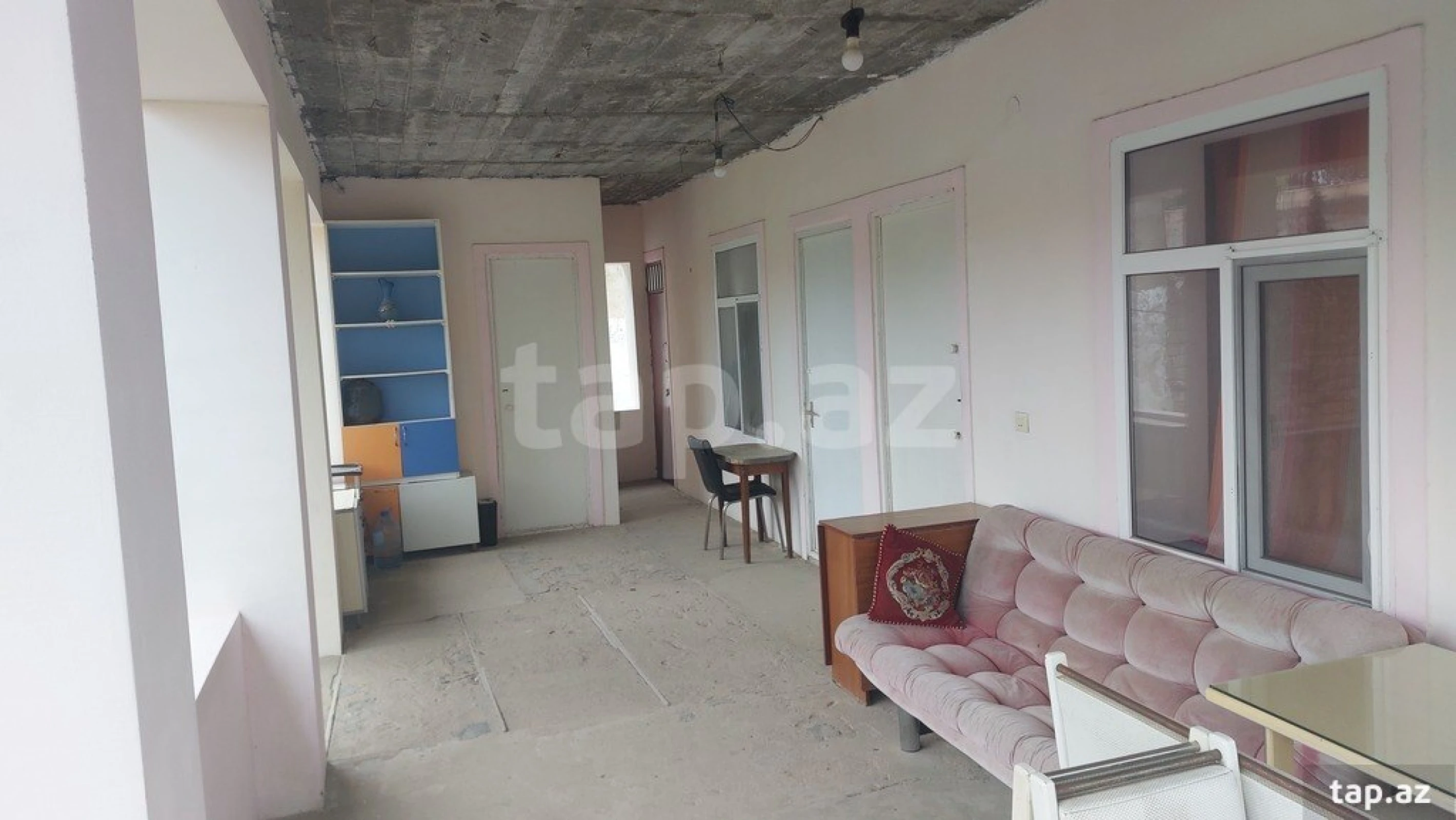 Satılır 3 otaqlı həyət evi