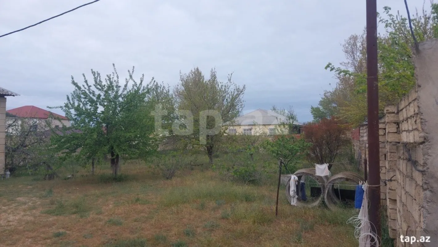 Satılır 3 otaqlı həyət evi