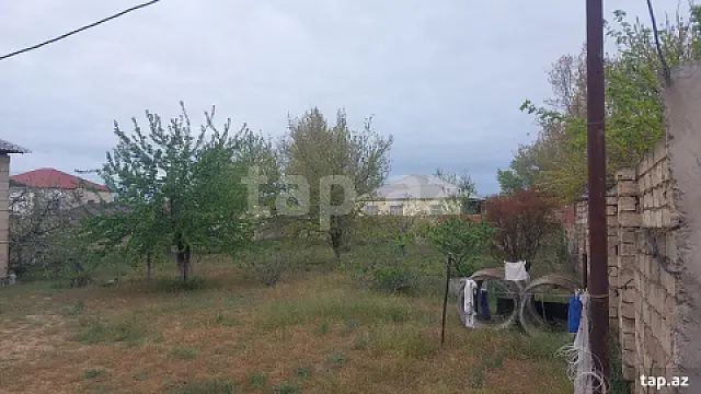 Satılır 3 otaqlı həyət evi
