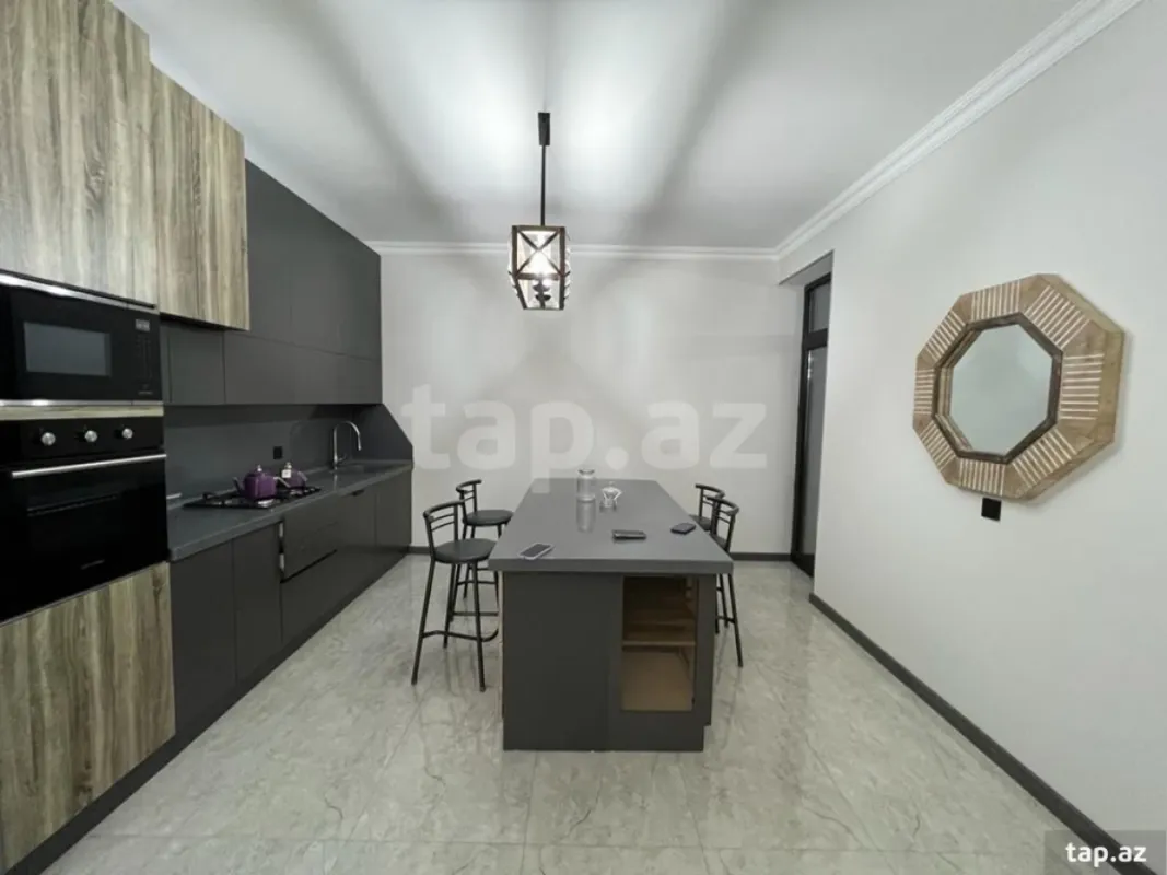 Kirayə verilir 5 otaqlı həyət evi