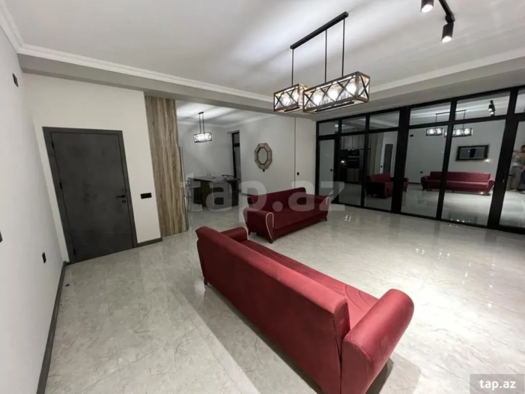 Kirayə verilir 5 otaqlı həyət evi