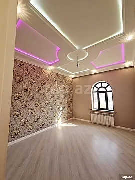 Satılır 5 otaqlı həyət evi 300 m²