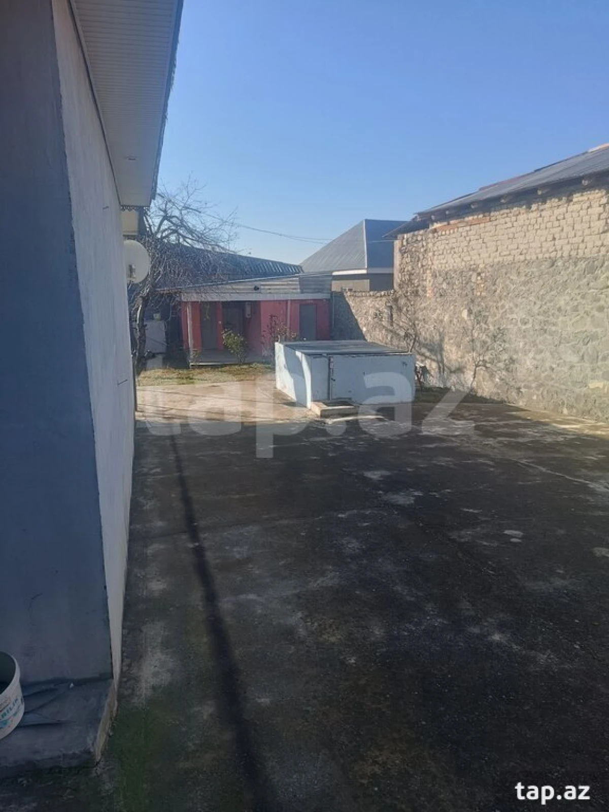 Satılır 5 otaqlı həyət evi