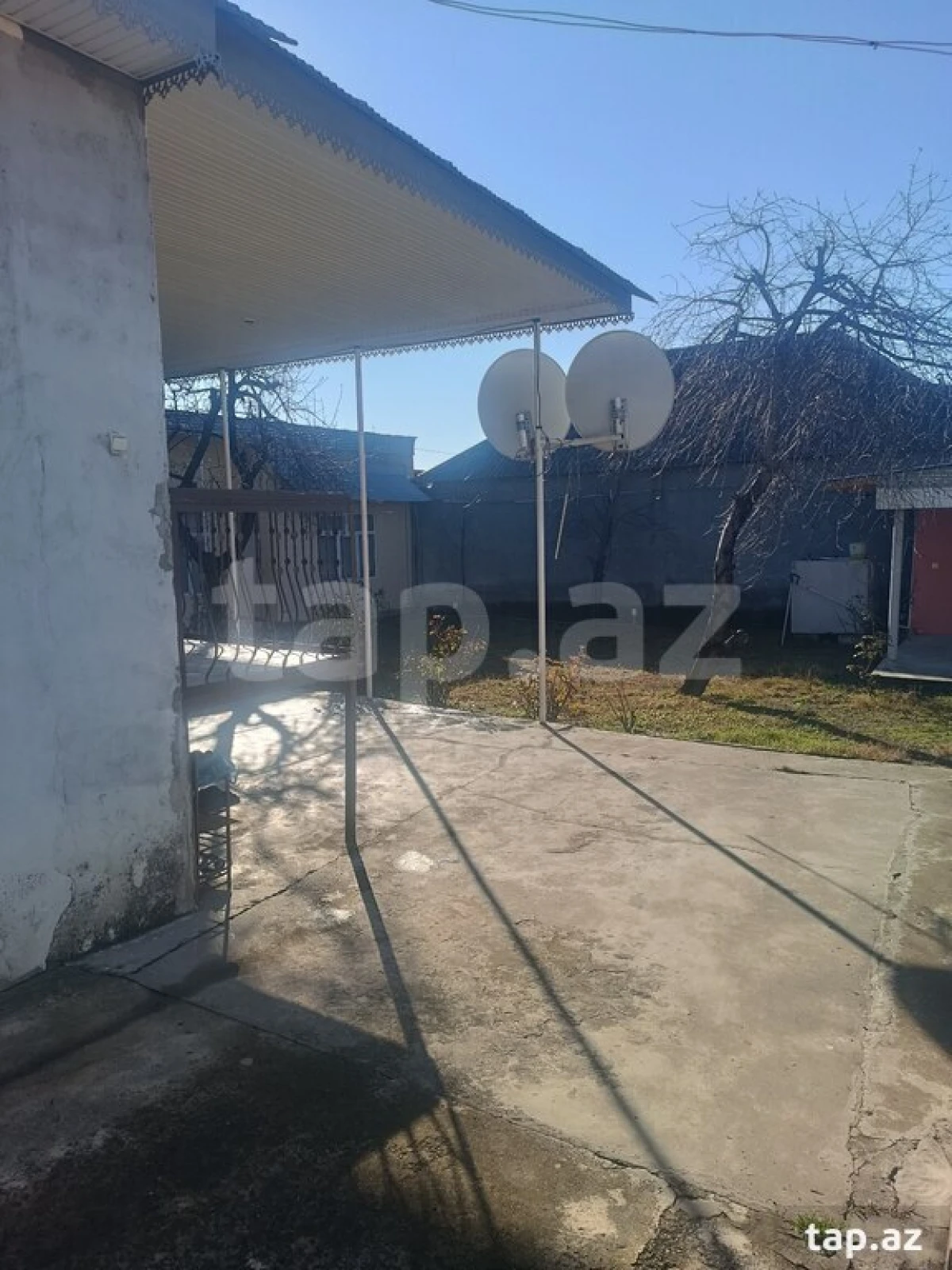 Satılır 5 otaqlı həyət evi