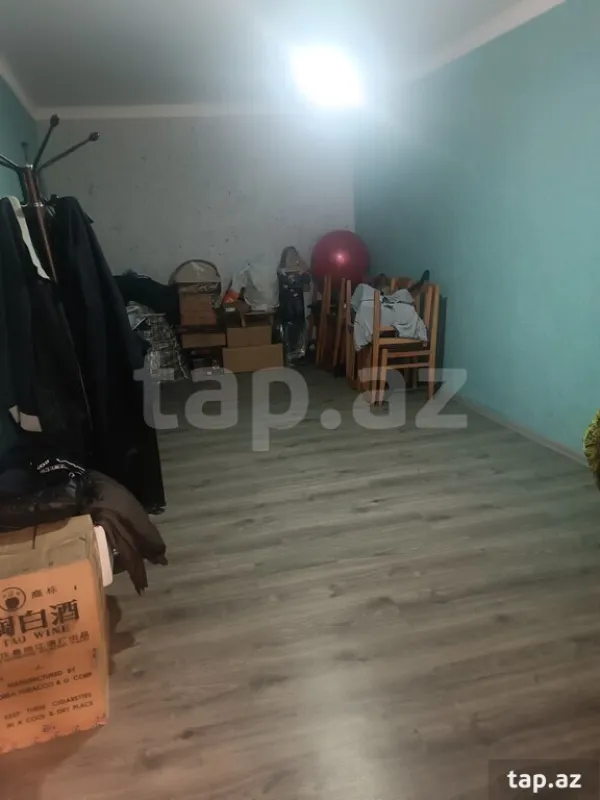 Satılır 5 otaqlı həyət evi