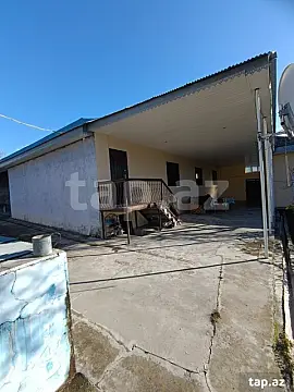 Satılır 5 otaqlı həyət evi