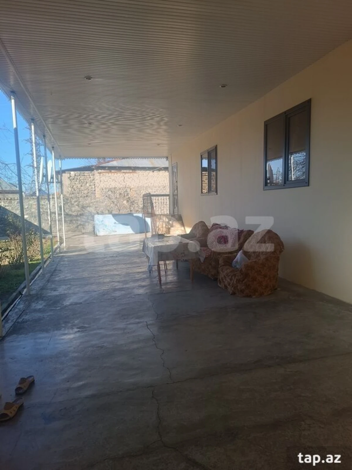 Satılır 5 otaqlı həyət evi