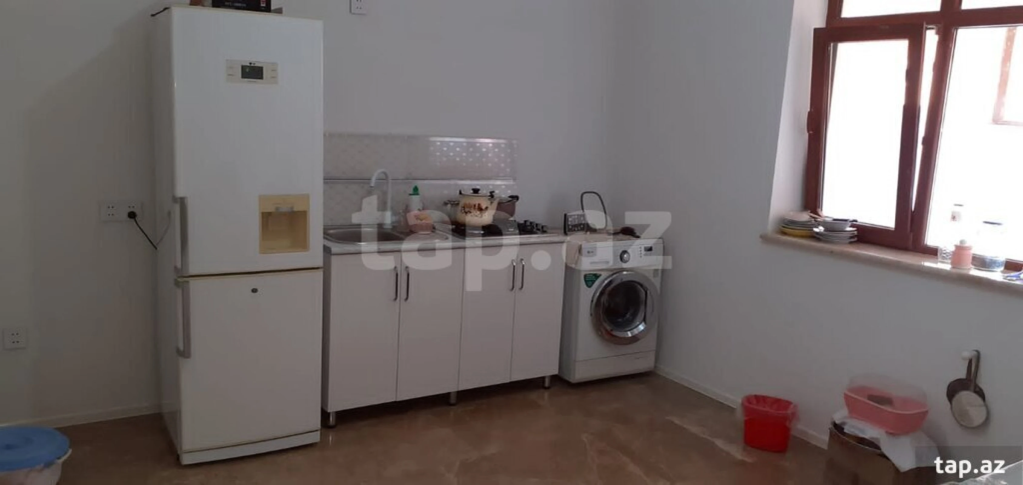 Satılır 4 otaqlı həyət evi