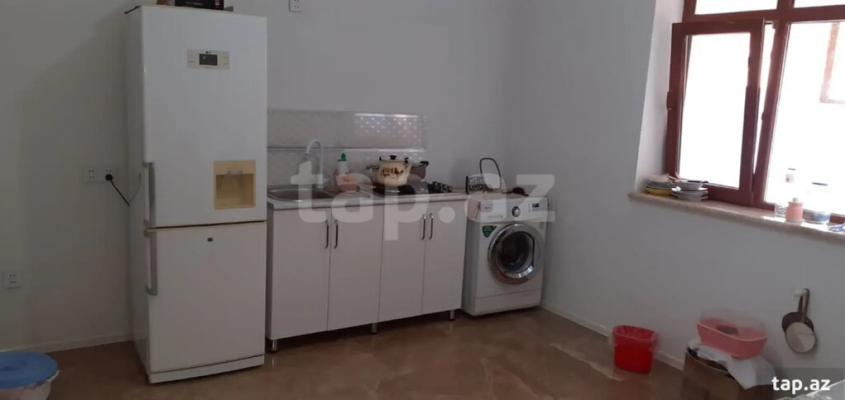 Satılır 4 otaqlı həyət evi