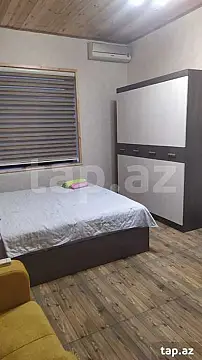 Kirayə verilir 3 otaqlı həyət evi