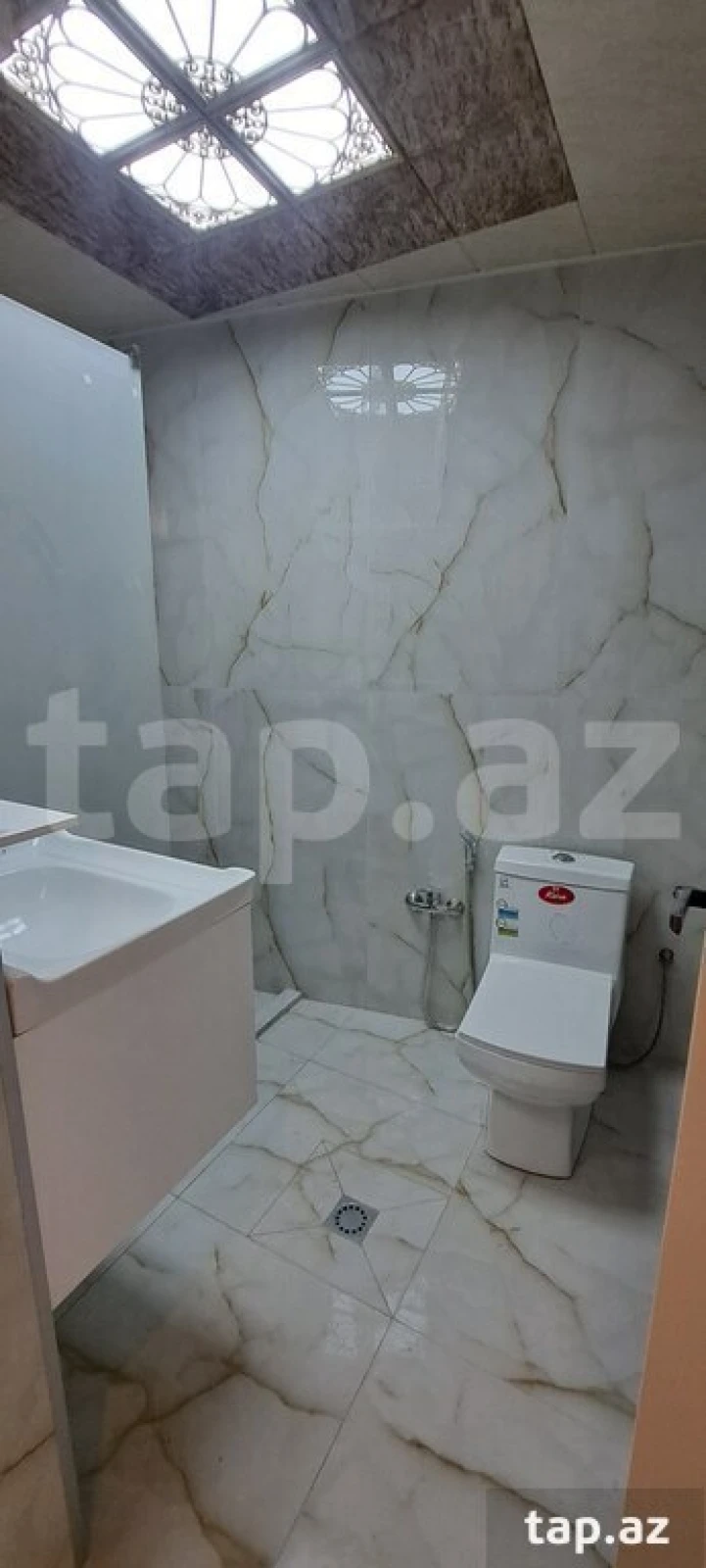 Satılır 2 otaqlı həyət evi