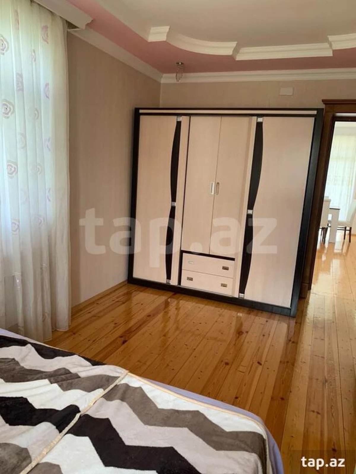 Kirayə verilir 4 otaqlı həyət evi