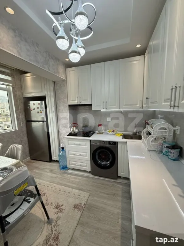 Satılır 3 otaqlı mənzil 80 m²