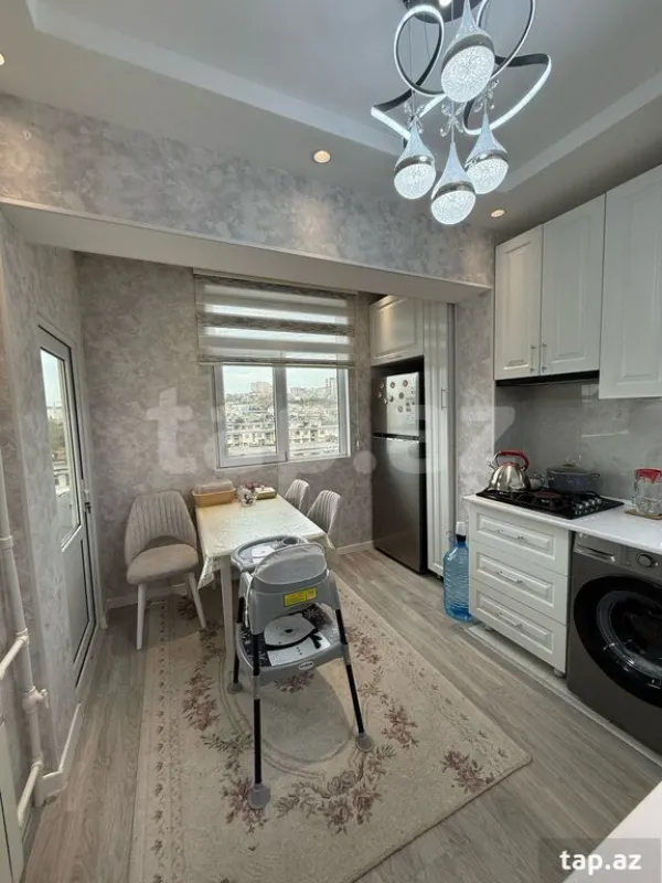 Satılır 3 otaqlı mənzil 80 m²