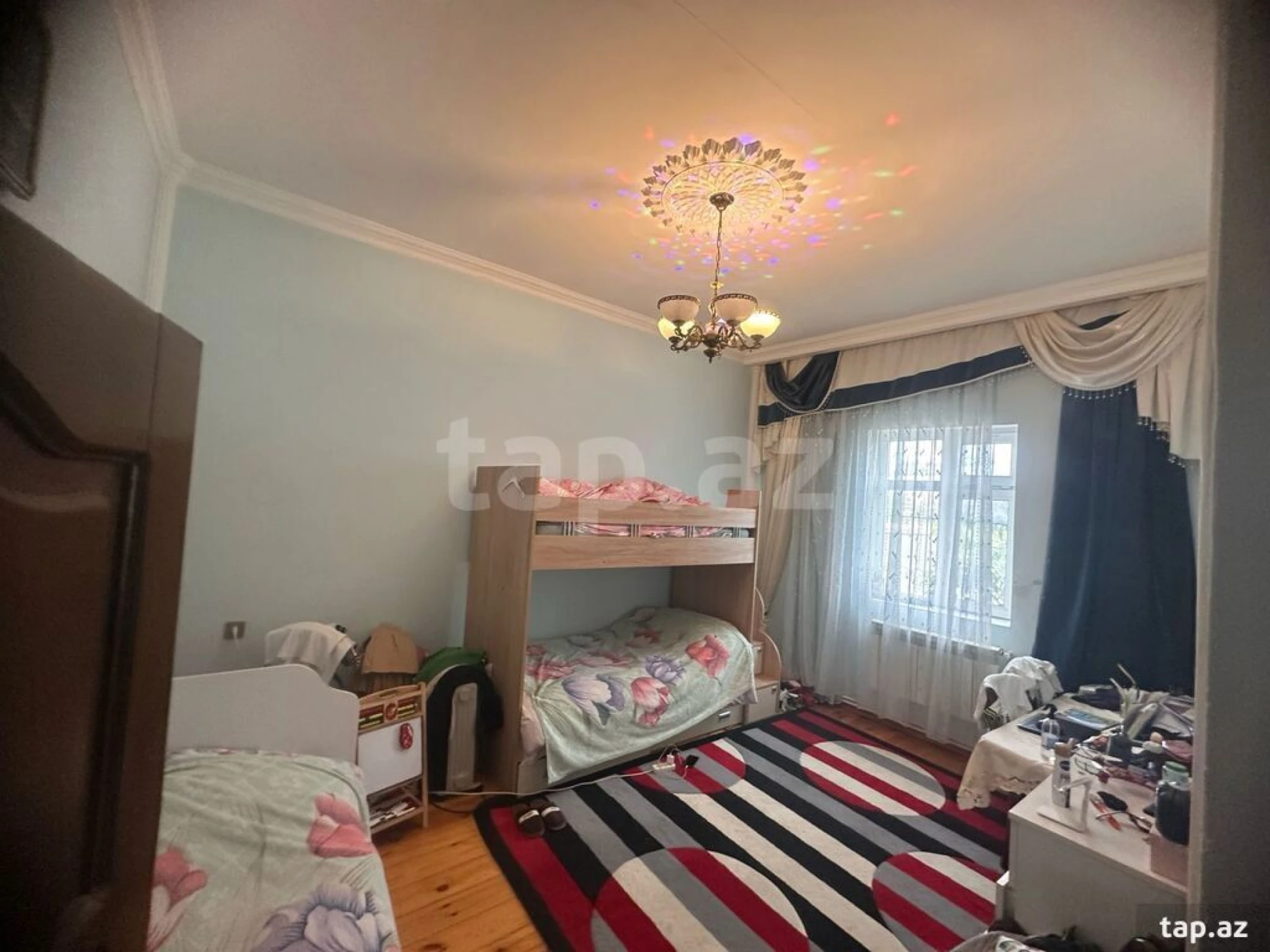 Satılır 4 otaqlı həyət evi