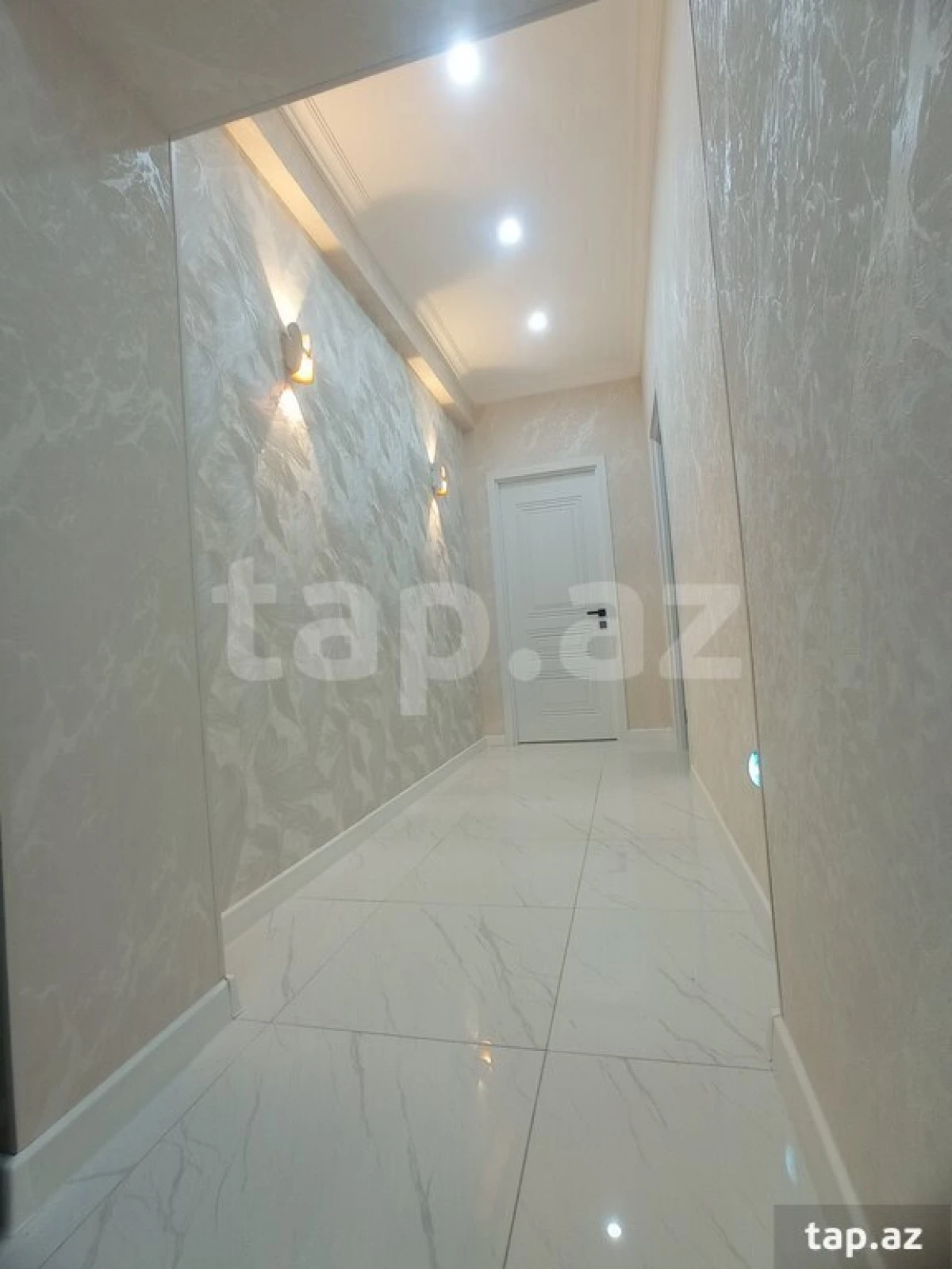 Satılır 4 otaqlı yeni tikili 108 m²