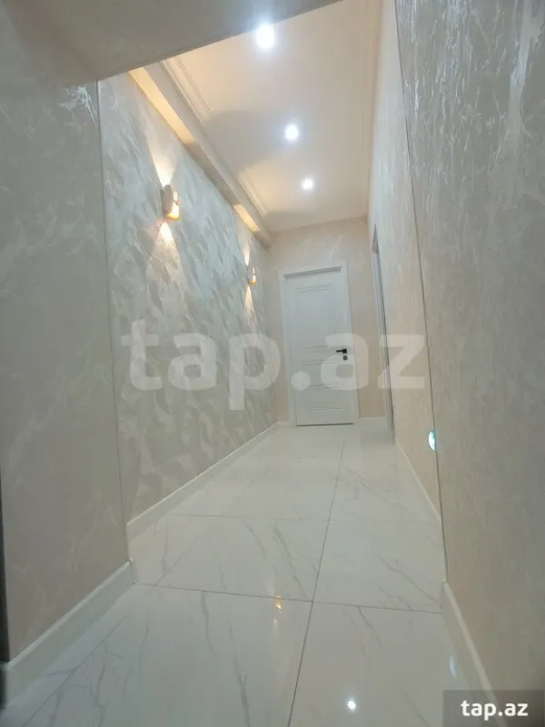 Satılır 4 otaqlı yeni tikili 108 m²