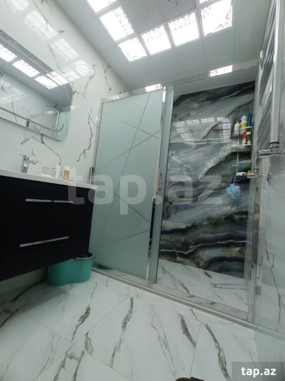 Satılır 4 otaqlı yeni tikili 108 m²