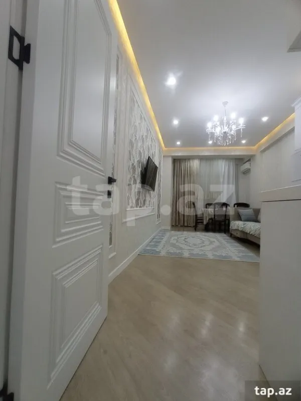 Satılır 4 otaqlı yeni tikili 108 m²