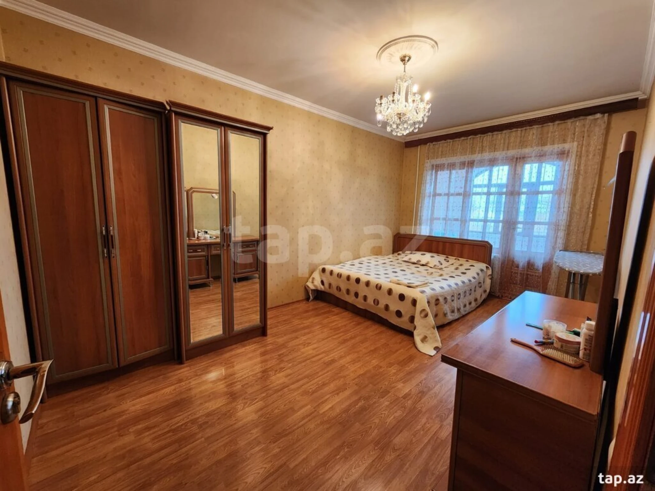 Kirayə verilir 3 otaqlı yeni tikili 90 m²