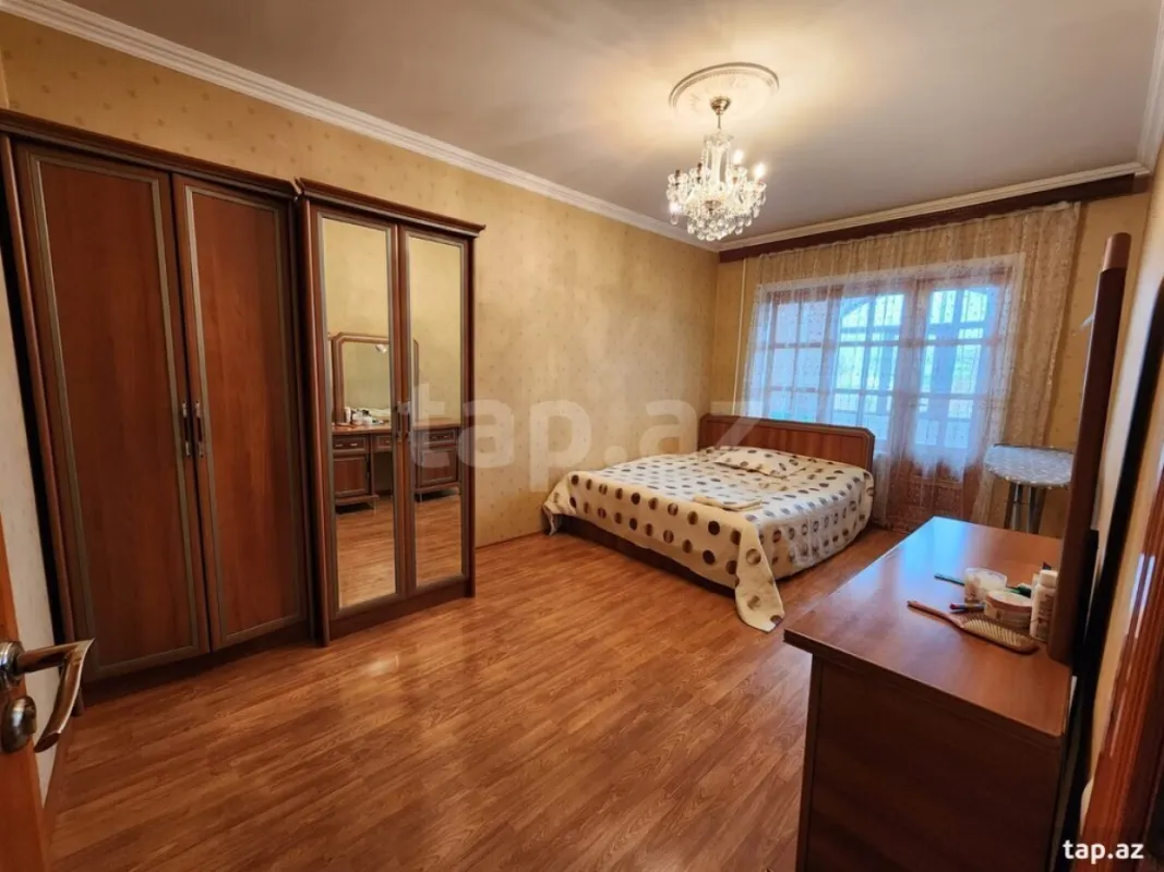 Kirayə verilir 3 otaqlı yeni tikili 90 m²