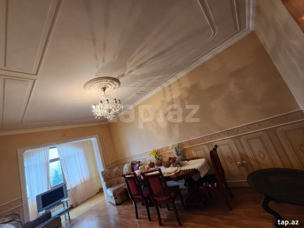 Kirayə verilir 3 otaqlı yeni tikili 90 m²