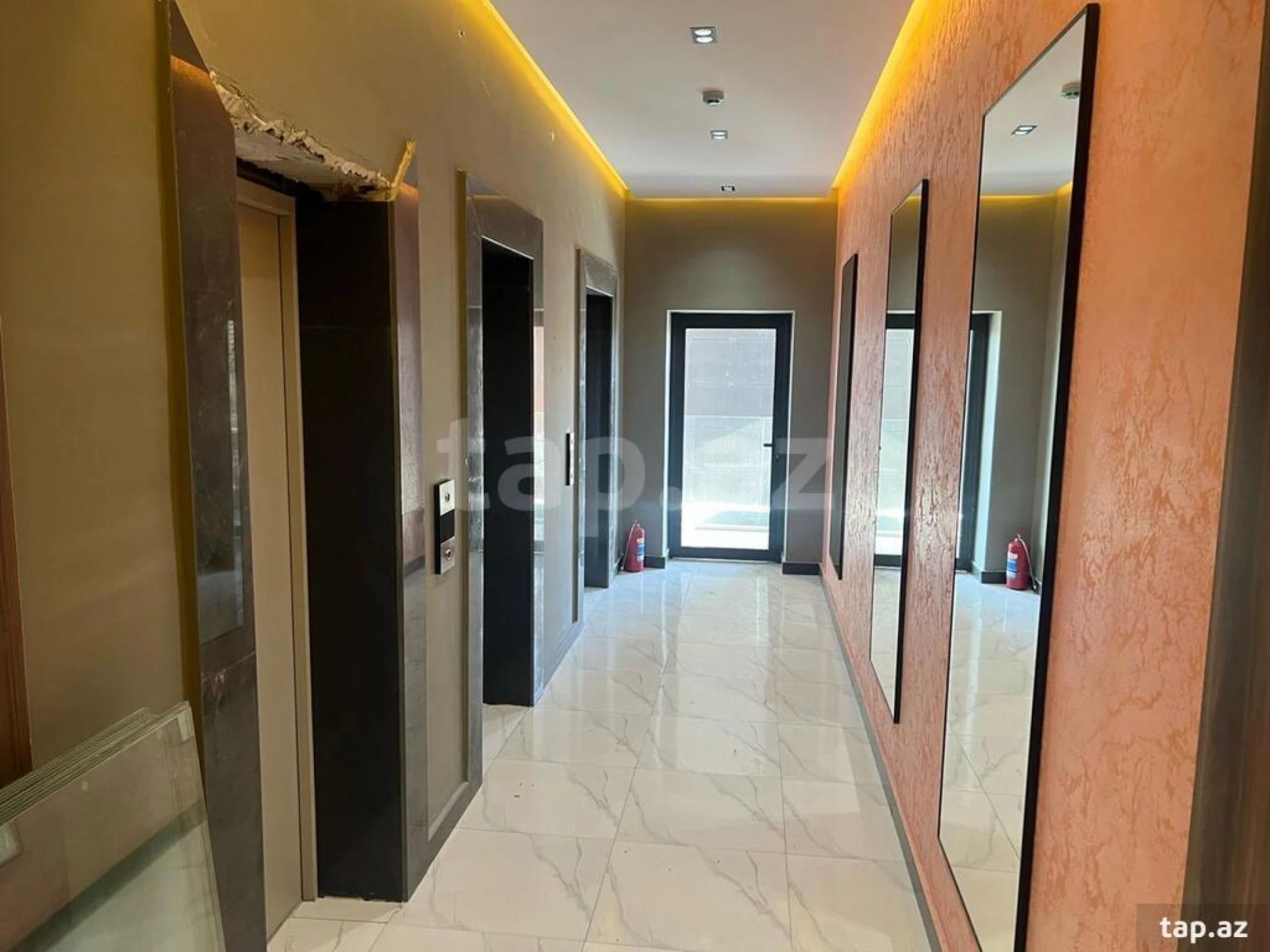 Satılır 3 otaqlı yeni tikili 145 m²