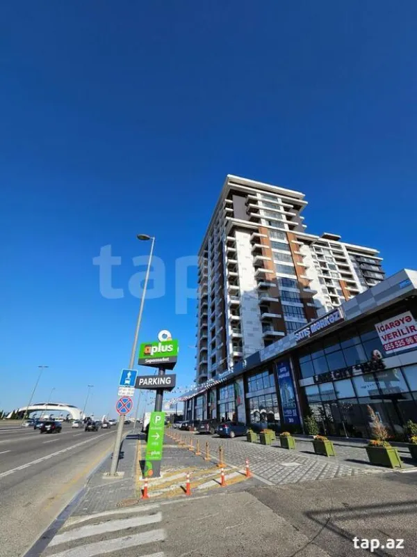 Satılır 3 otaqlı yeni tikili 145 m²