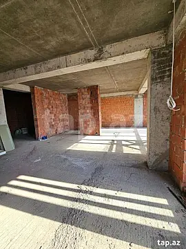 Satılır 3 otaqlı yeni tikili 145 m²