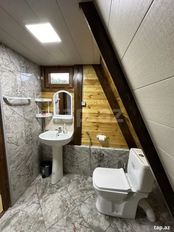 Kirayə verilir 2 otaqlı həyət evi