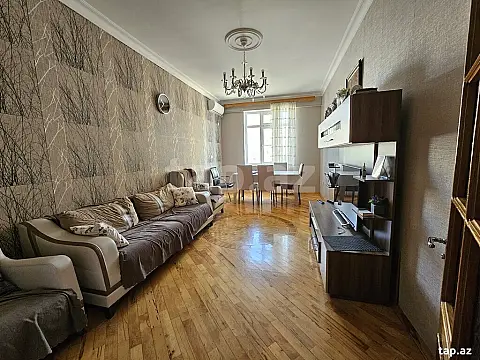 Satılır 2 otaqlı yeni tikili 80 m²