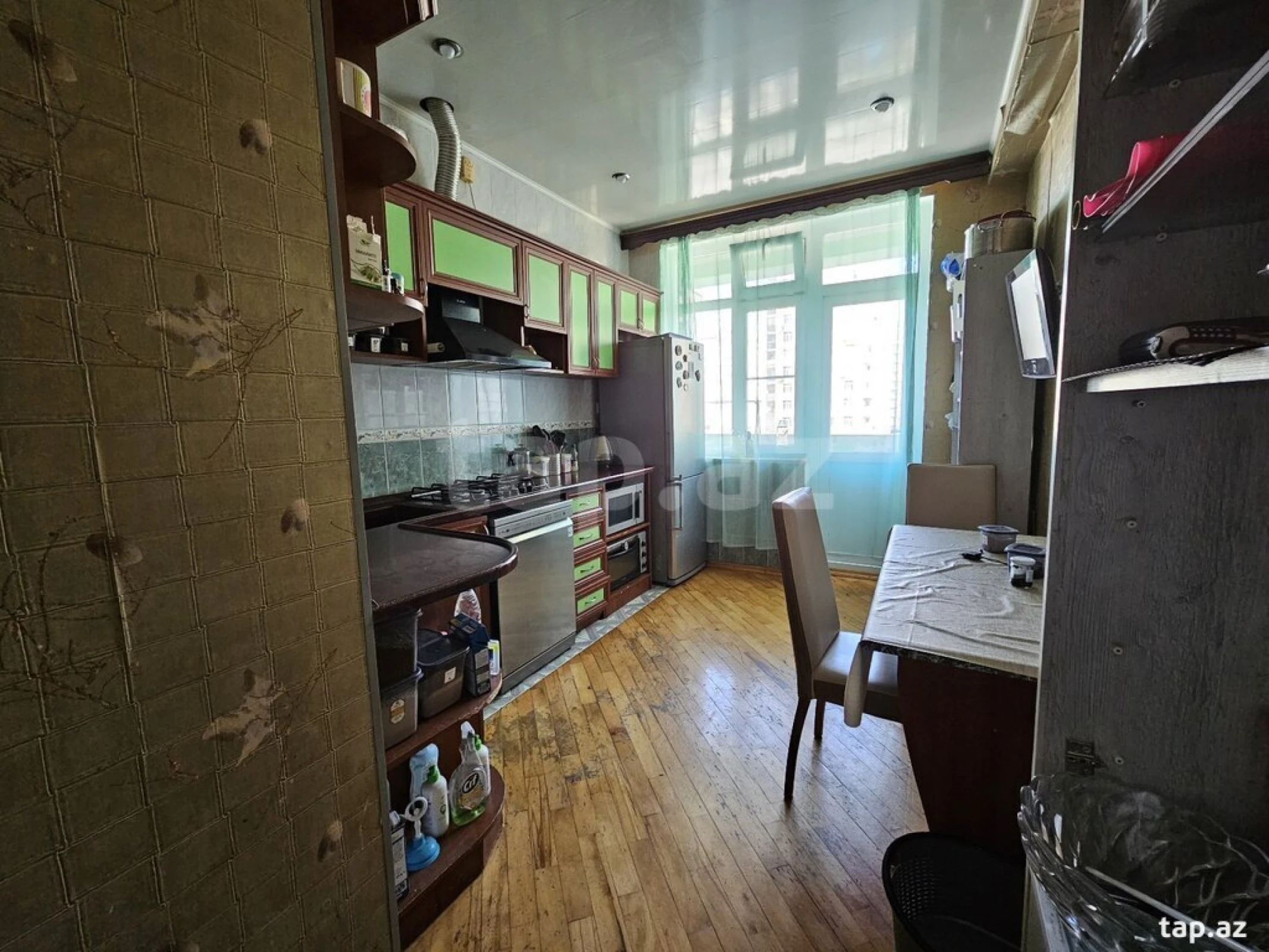 Satılır 2 otaqlı yeni tikili 80 m²