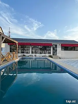 Kirayə verilir 6 otaqlı həyət evi