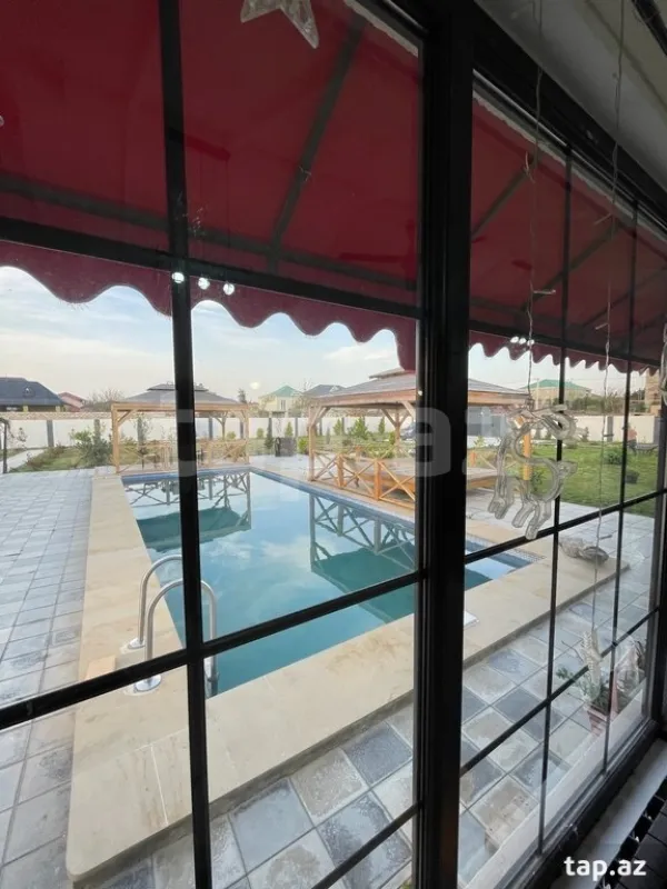 Kirayə verilir 6 otaqlı həyət evi