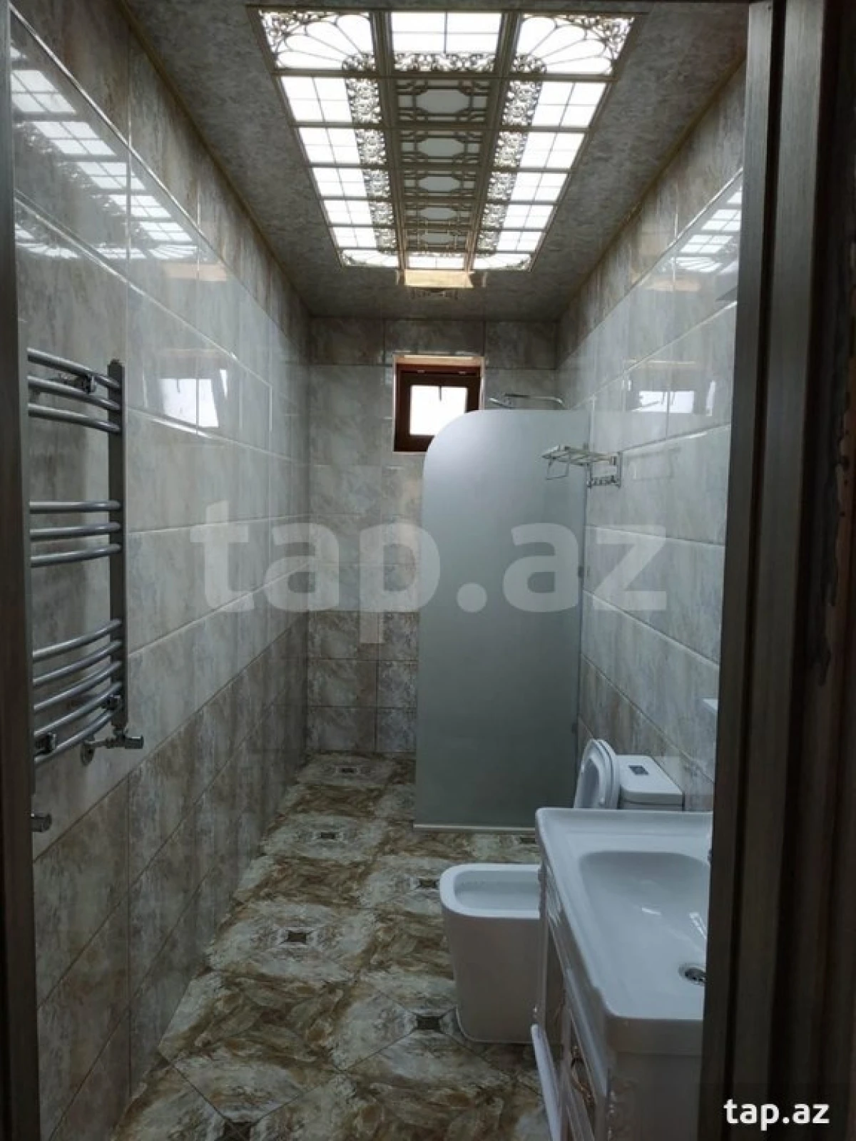 Kirayə verilir 6 otaqlı həyət evi