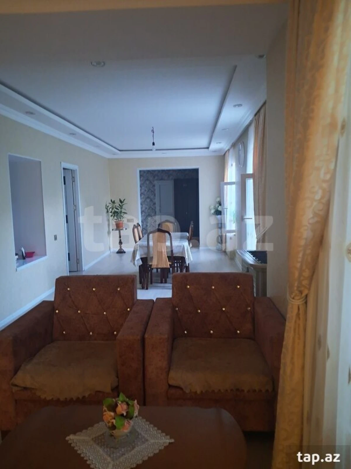 Satılır 4 otaqlı həyət evi