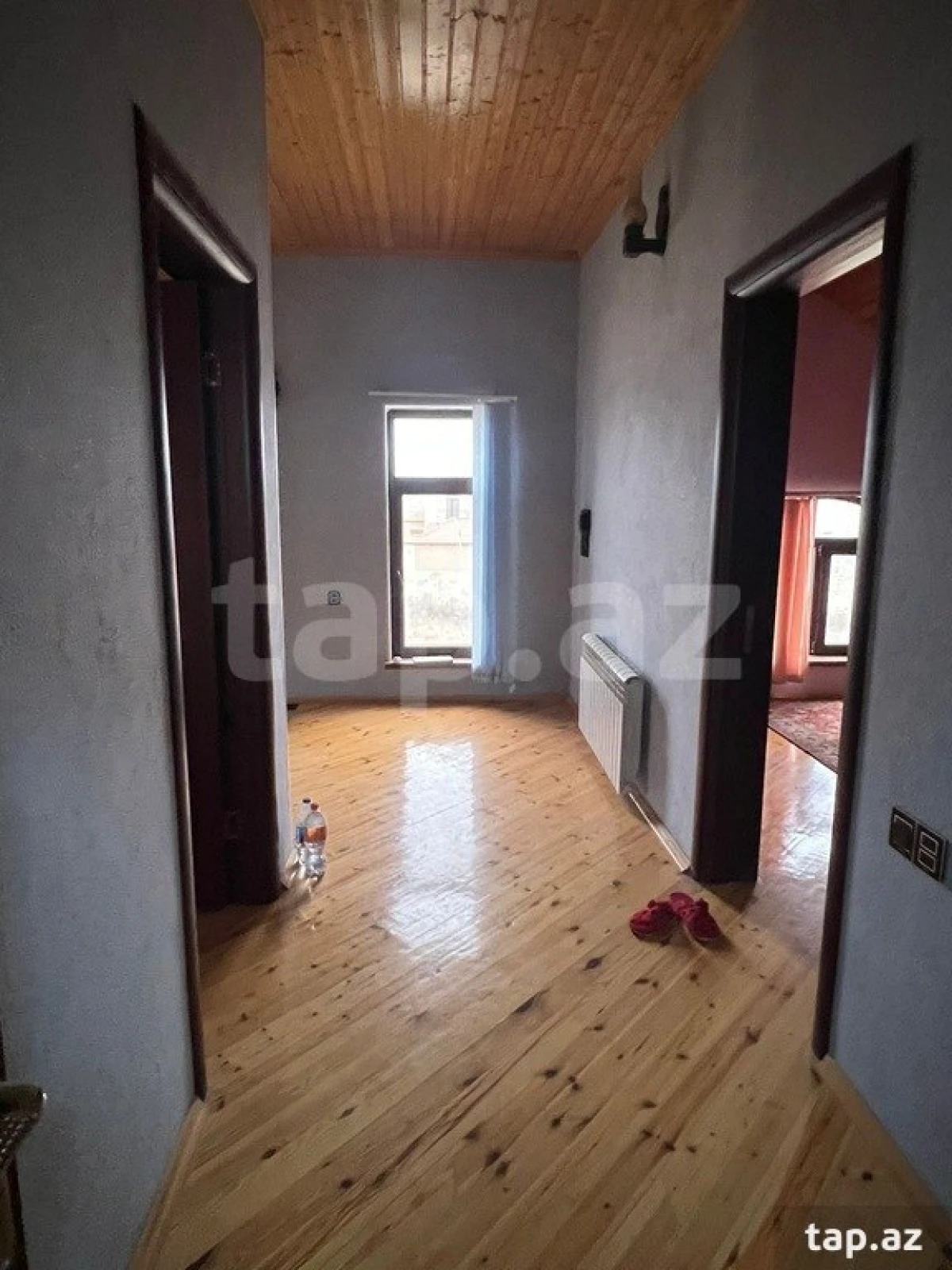 Satılır 4 otaqlı həyət evi
