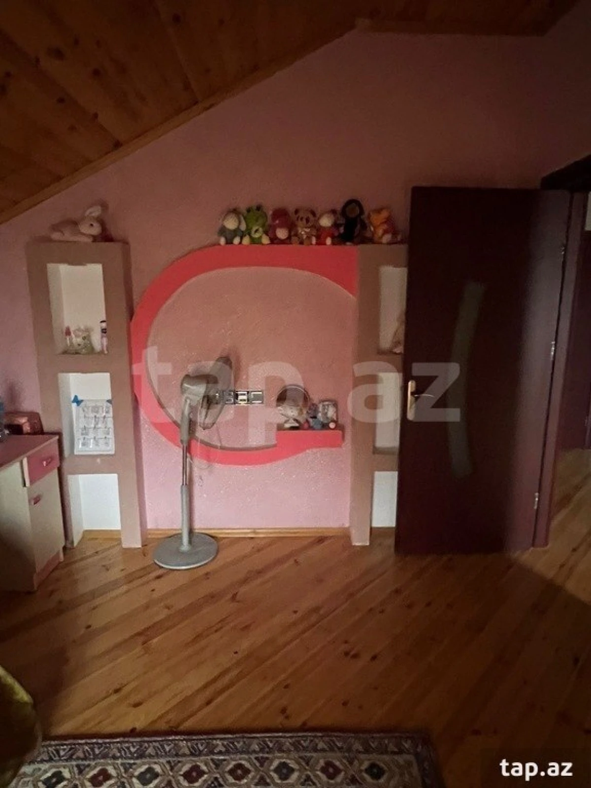 Satılır 4 otaqlı həyət evi