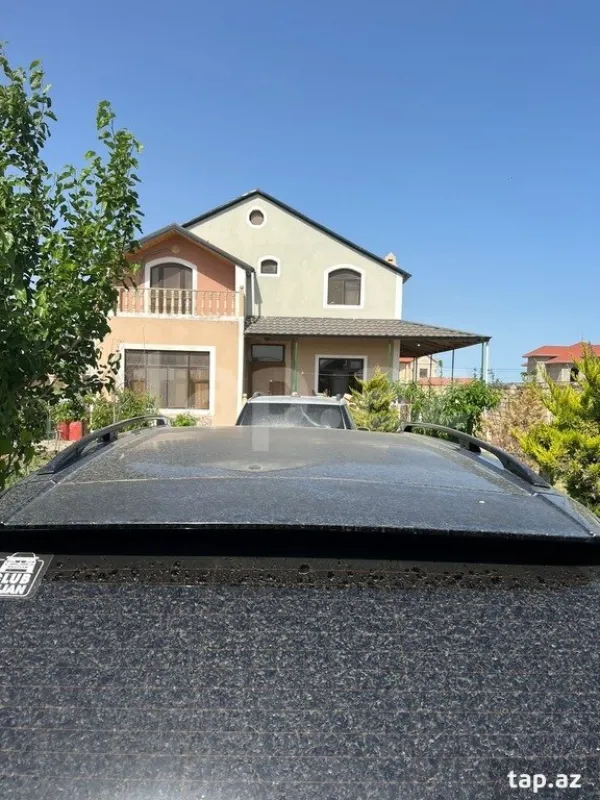 Satılır 4 otaqlı həyət evi