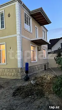 Satılır 6 otaqlı həyət evi