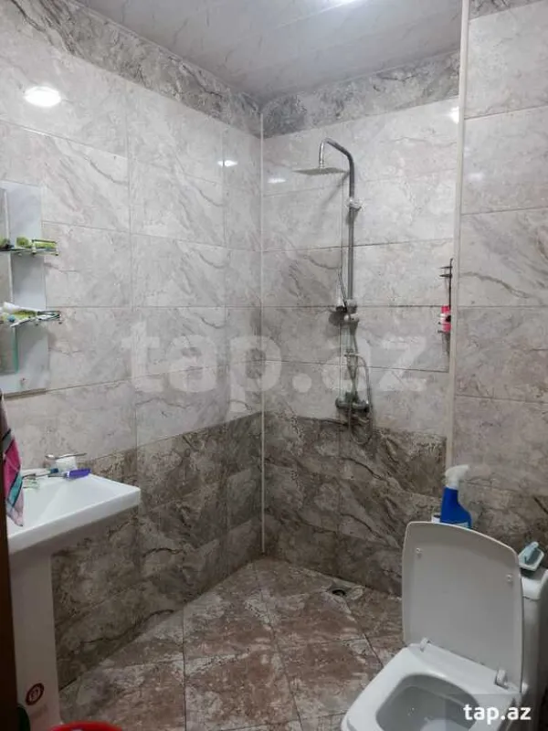 Satılır 2 otaqlı həyət evi