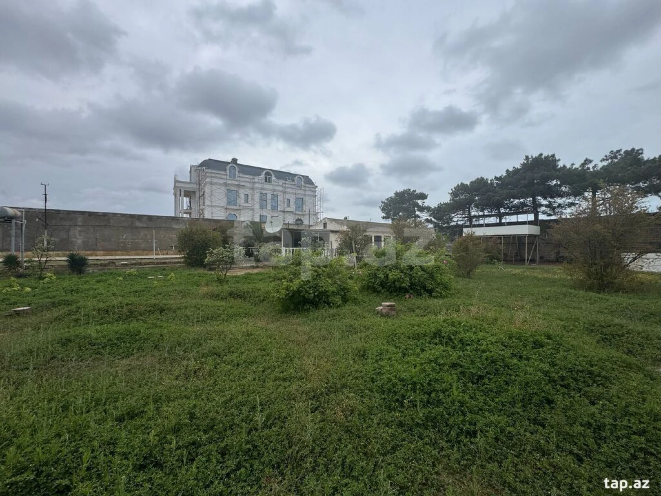 Satılır torpaq sahəsi