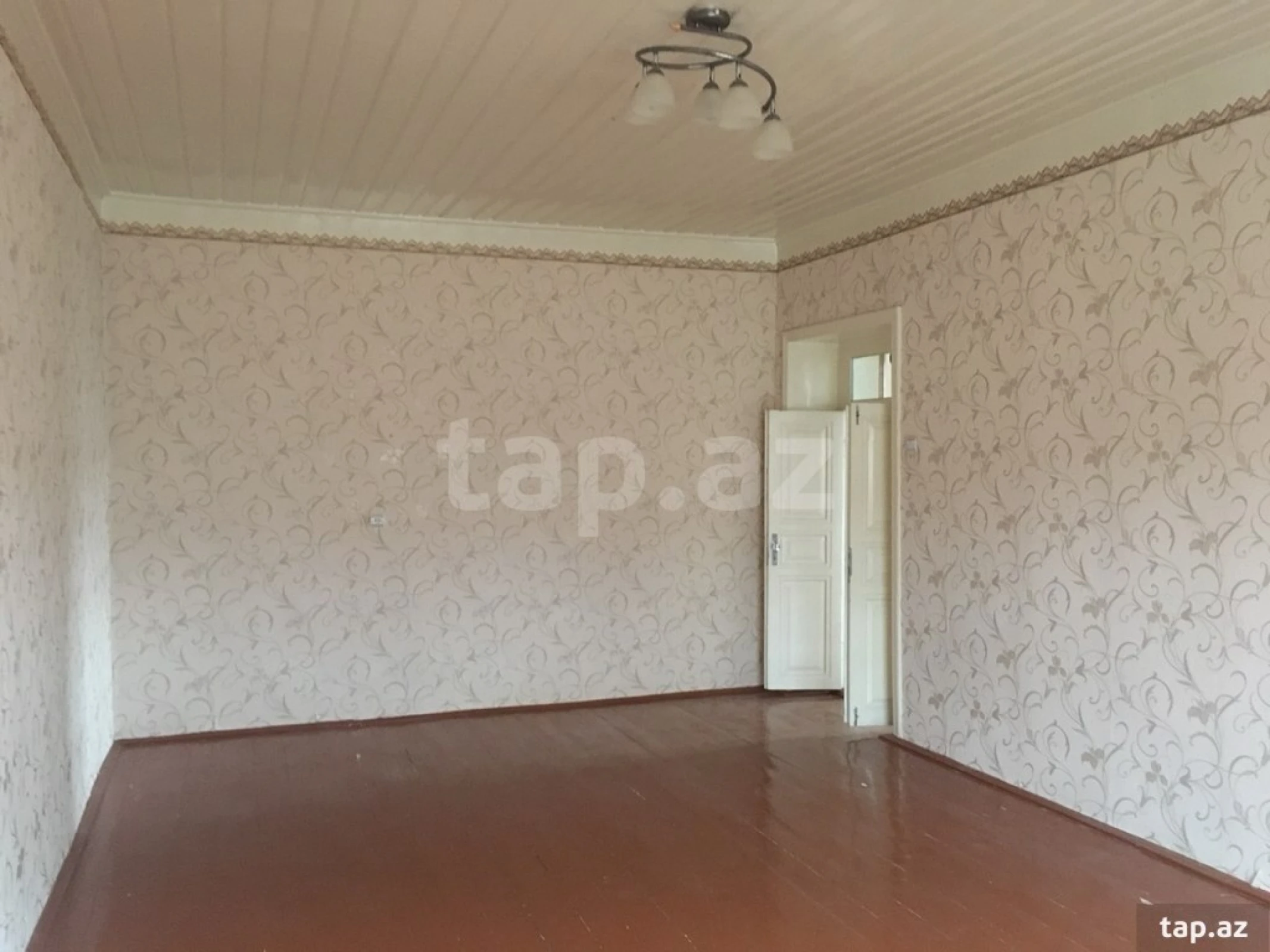 Kirayə verilir 5 otaqlı həyət evi