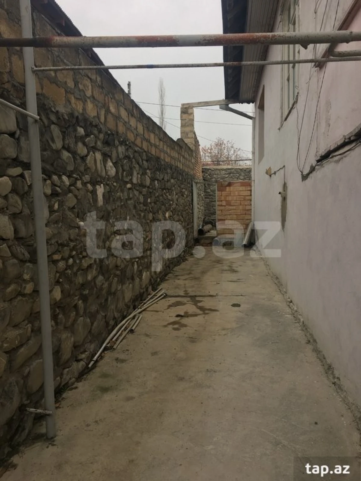 Kirayə verilir 5 otaqlı həyət evi