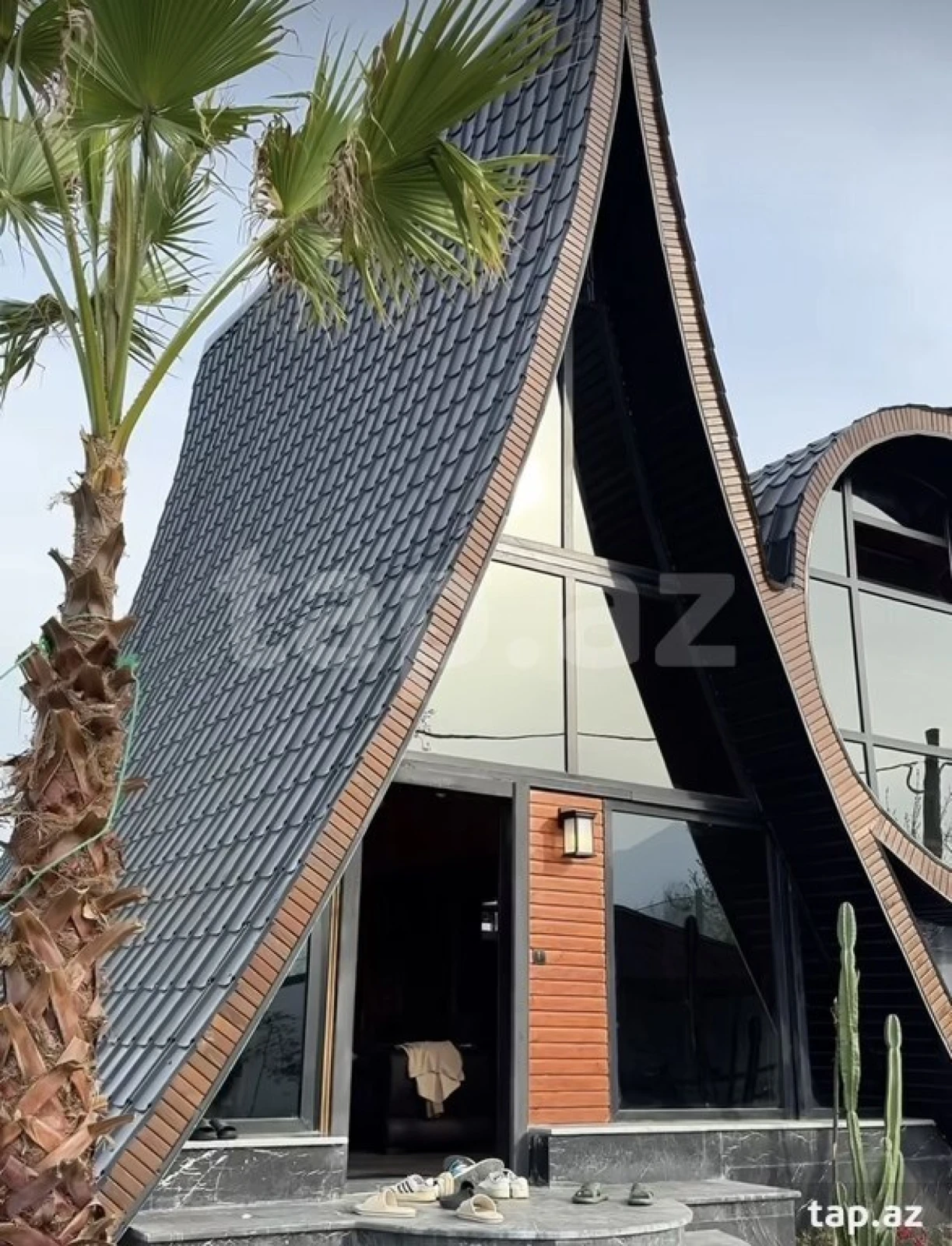 Kirayə verilir 4 otaqlı həyət evi