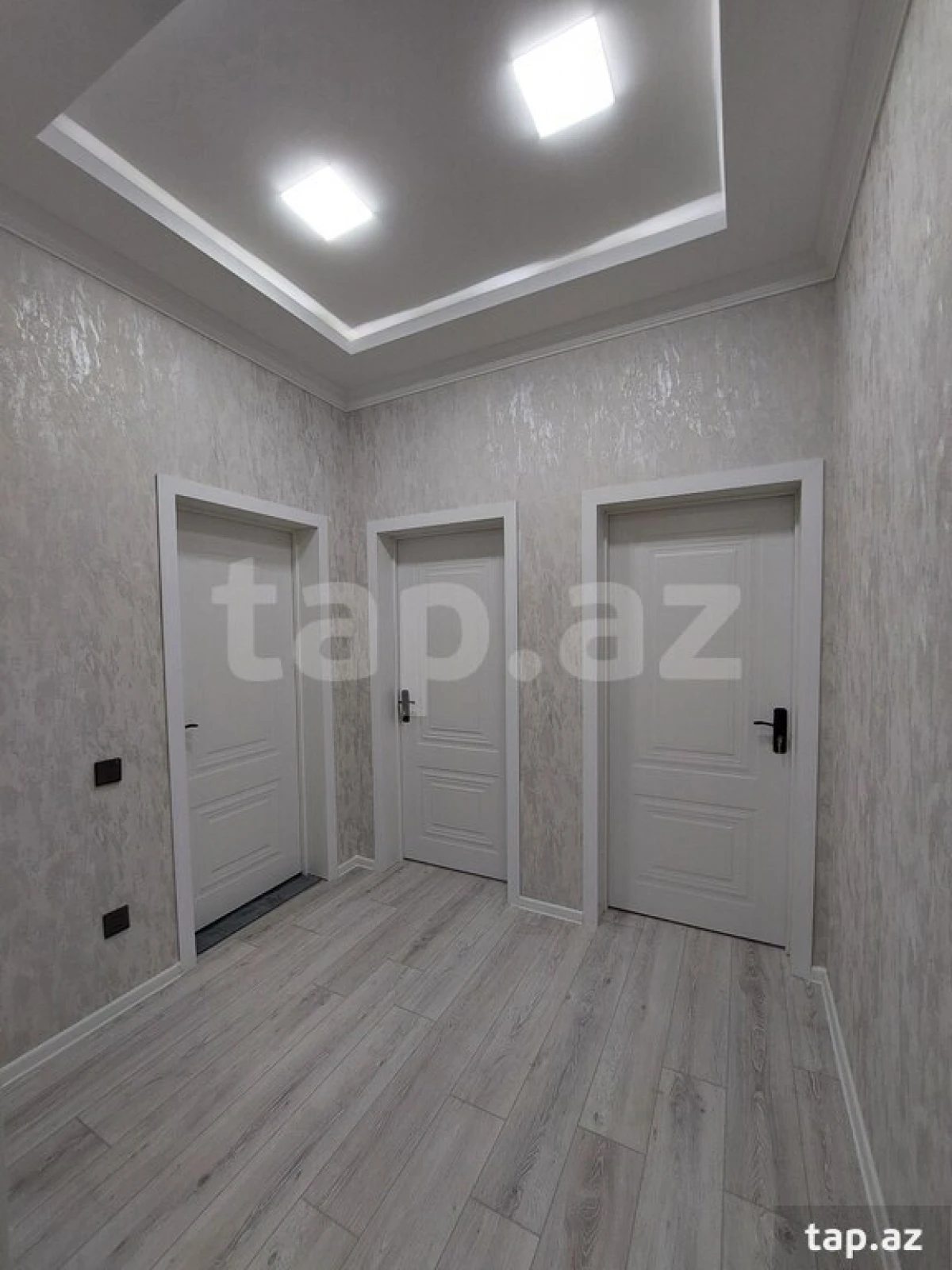 Satılır 4 otaqlı həyət evi