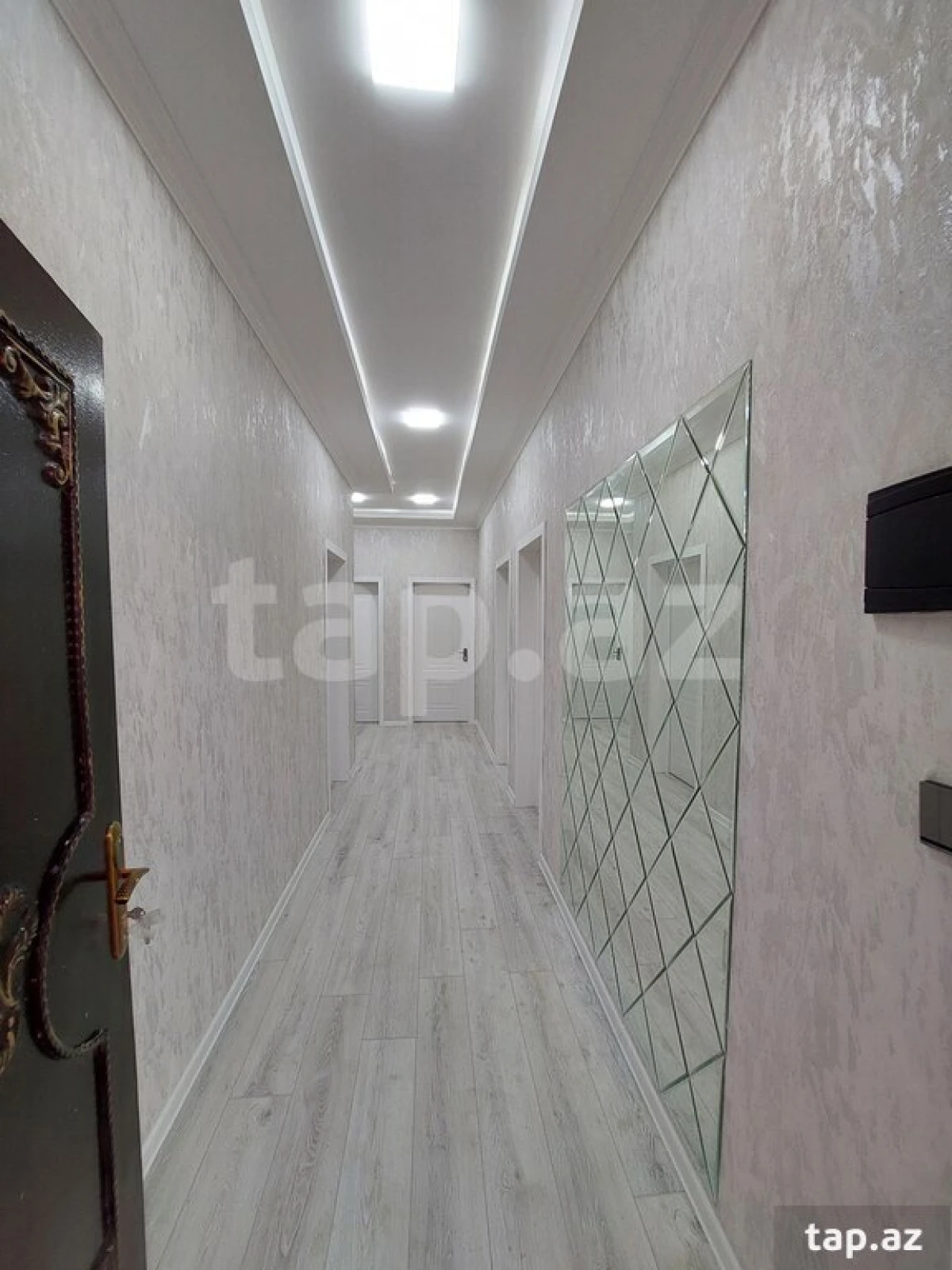 Satılır 4 otaqlı həyət evi