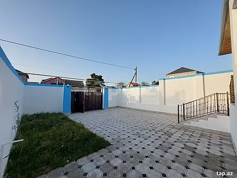 Satılır 4 otaqlı həyət evi