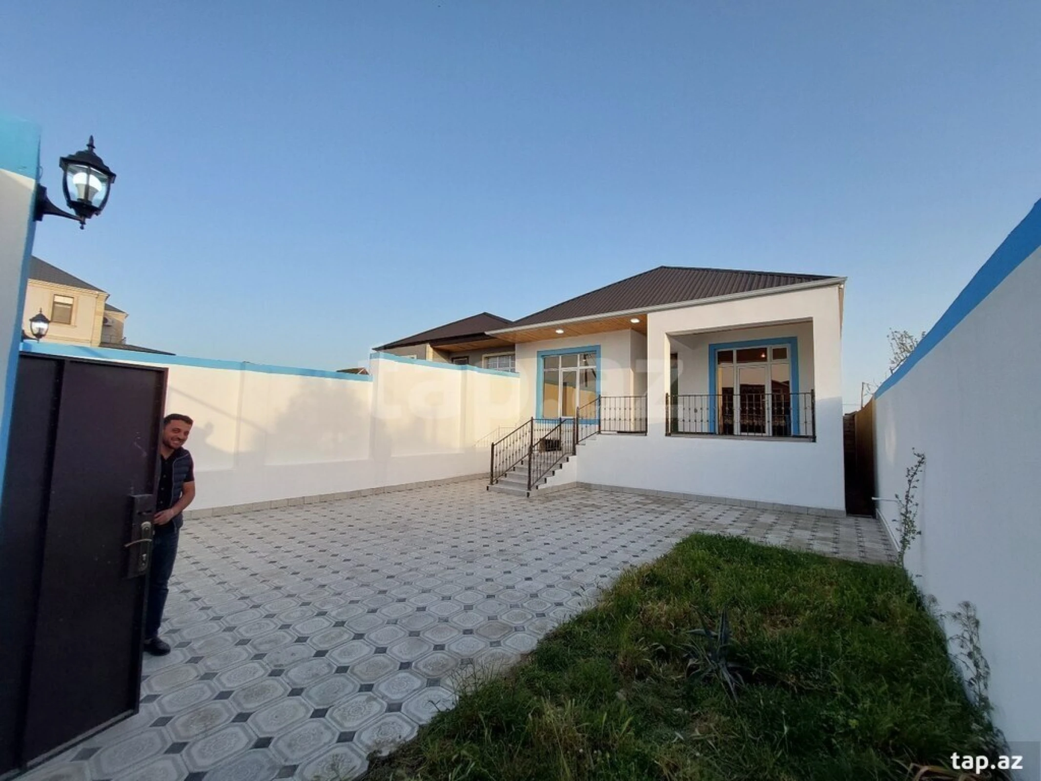 Satılır 4 otaqlı həyət evi