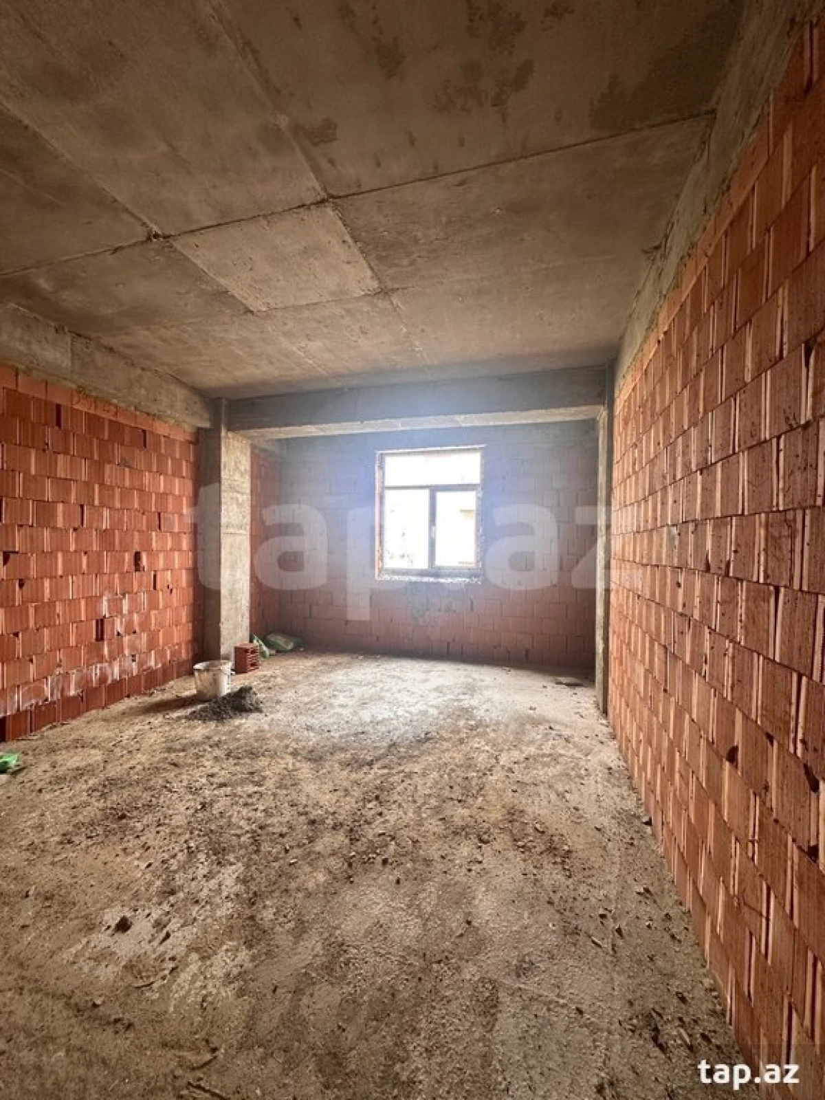 Satılır 1 otaqlı yeni tikili 44 m²